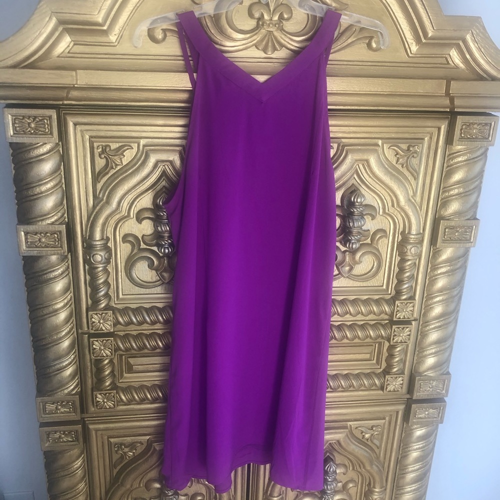 Dress - Picture 2 of 6